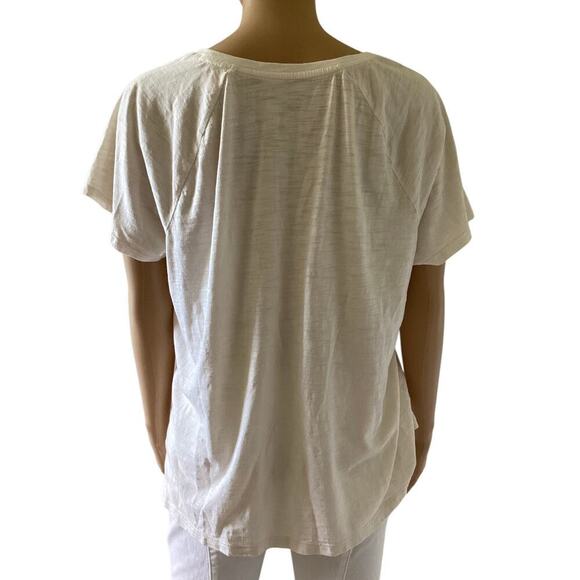 Coldwater Creek Women's Cream cherries Embroidered Short Sleeve Shirt sz L - Picture 2 of 5